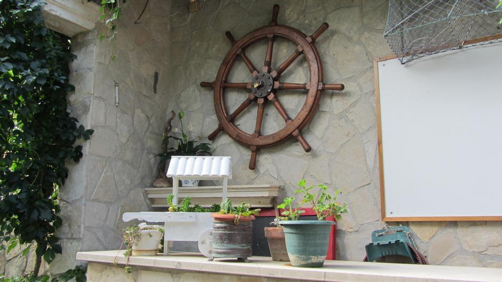 Bell Tower Apartments Tisno Exterior foto